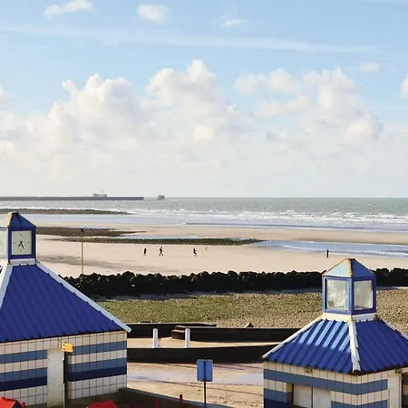 Appartement Awesome In With 1 Bedrooms Wimereux