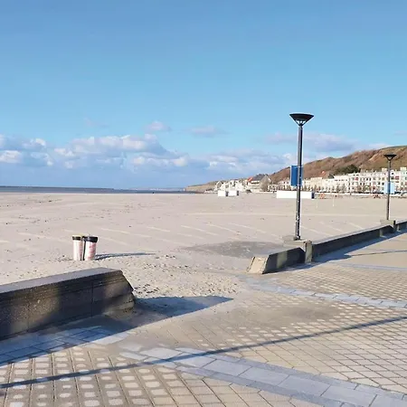 1 Bedroom In Apartment Wimereux