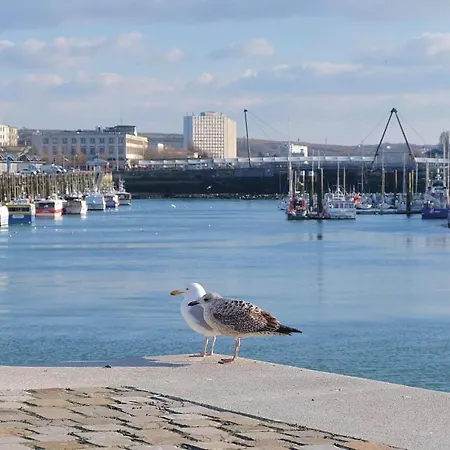 1 Bedroom In Apartament *