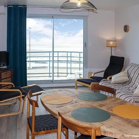 Appartement Awesome In With 1 Bedrooms *